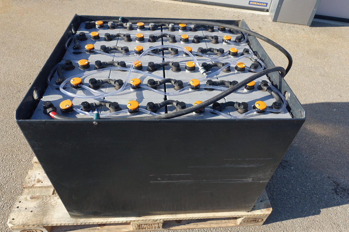 Staplerbatterie 48V 6PzS750