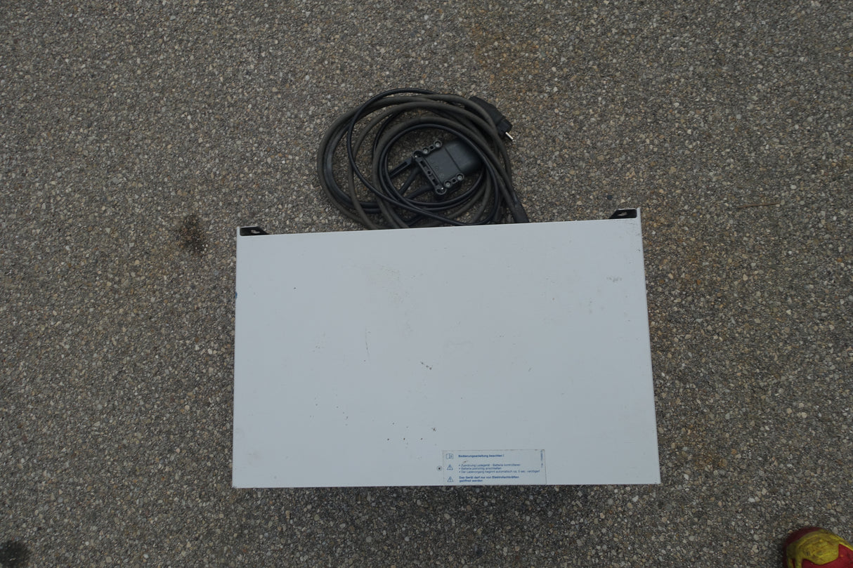 24V 60A Benning / Tricom XXL Ladegerät