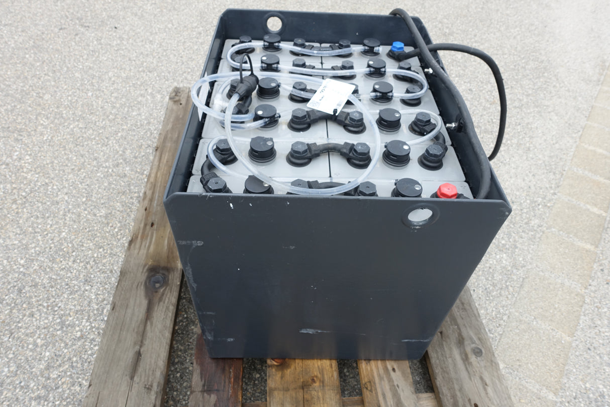 Batterie 24V 4PzS320
