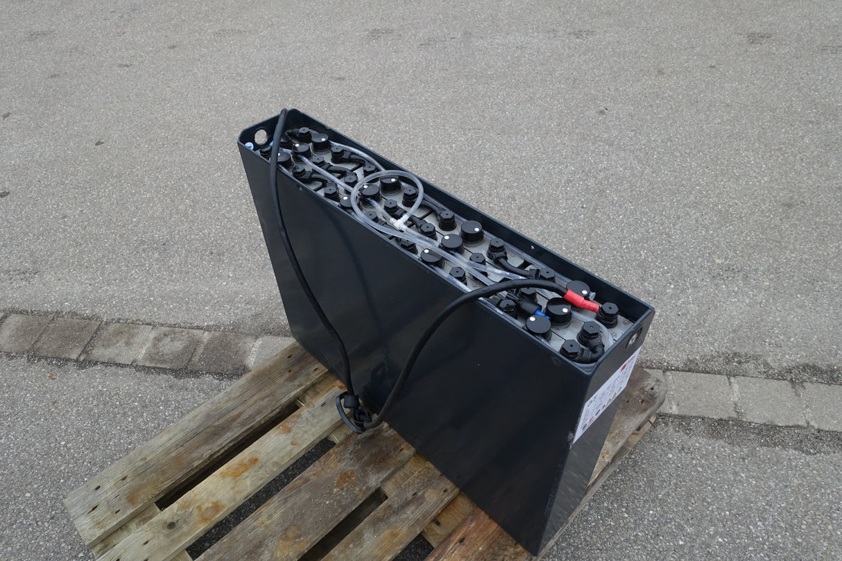 Staplerbatterie 24V 2PzS250