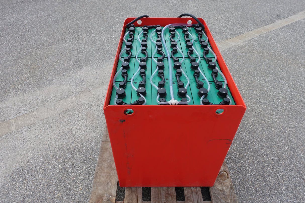 Hoppecke Staplerbatterie 48V 4PzS500