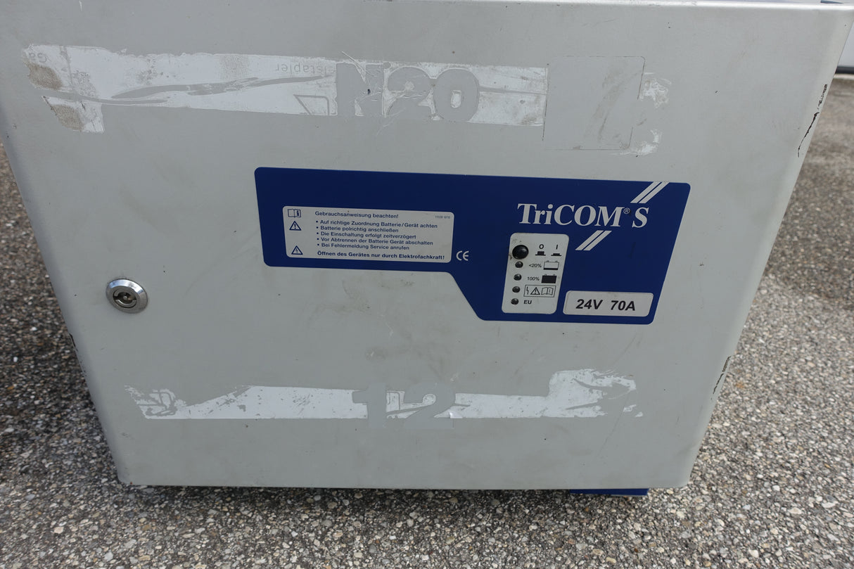 24V 70A  Tricom S Ladegerät mit EUW