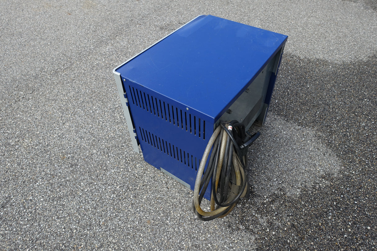 24V 70A  Tricom S Ladegerät mit EUW