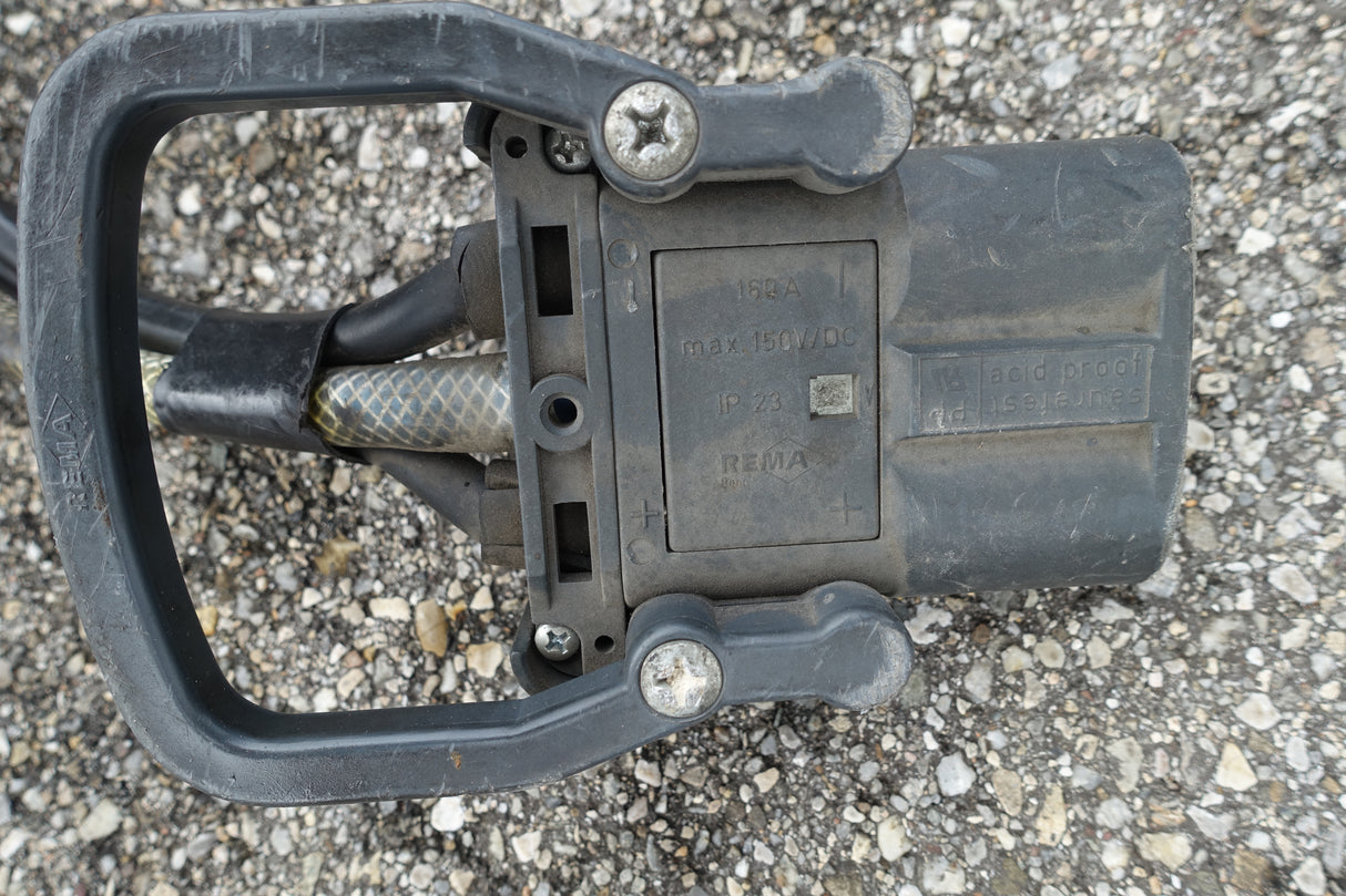 24V 70A  Tricom S Ladegerät mit EUW