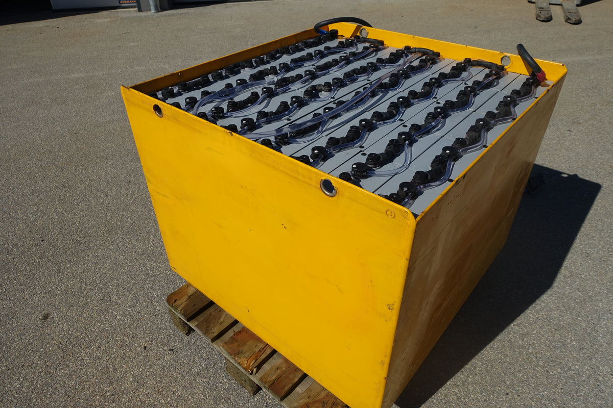 Forklift battery 80V 6PzS930