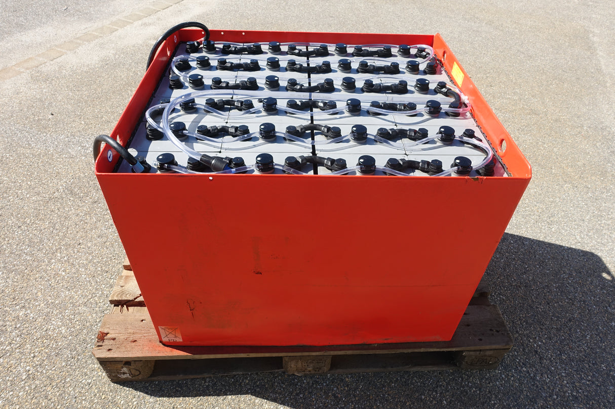 Staplerbatterie 48V 6PzS750