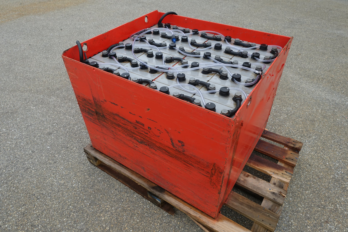 Staplerbatterie 48V 6PzS690