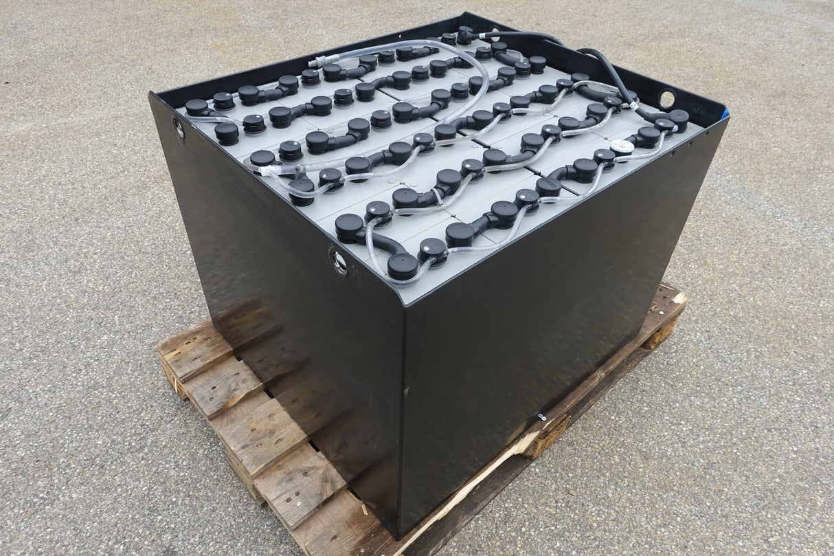 Staplerbatterie 48V 6PzS750