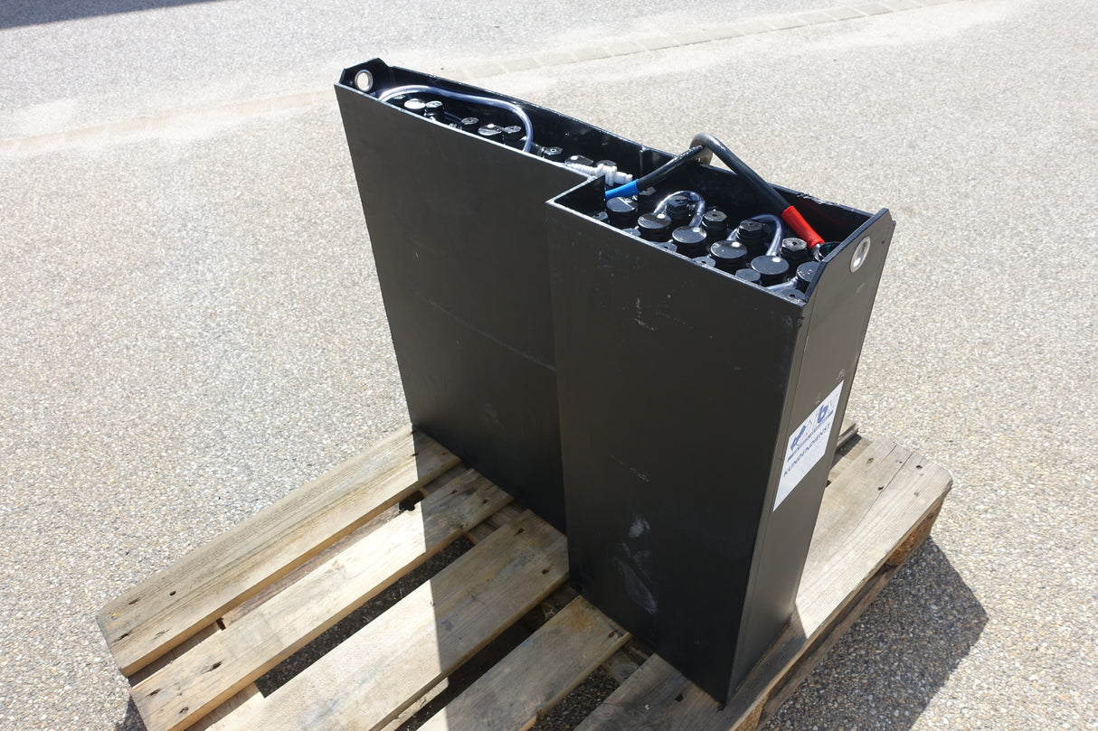 Forklift battery 24V 2PzB200 L-TROG