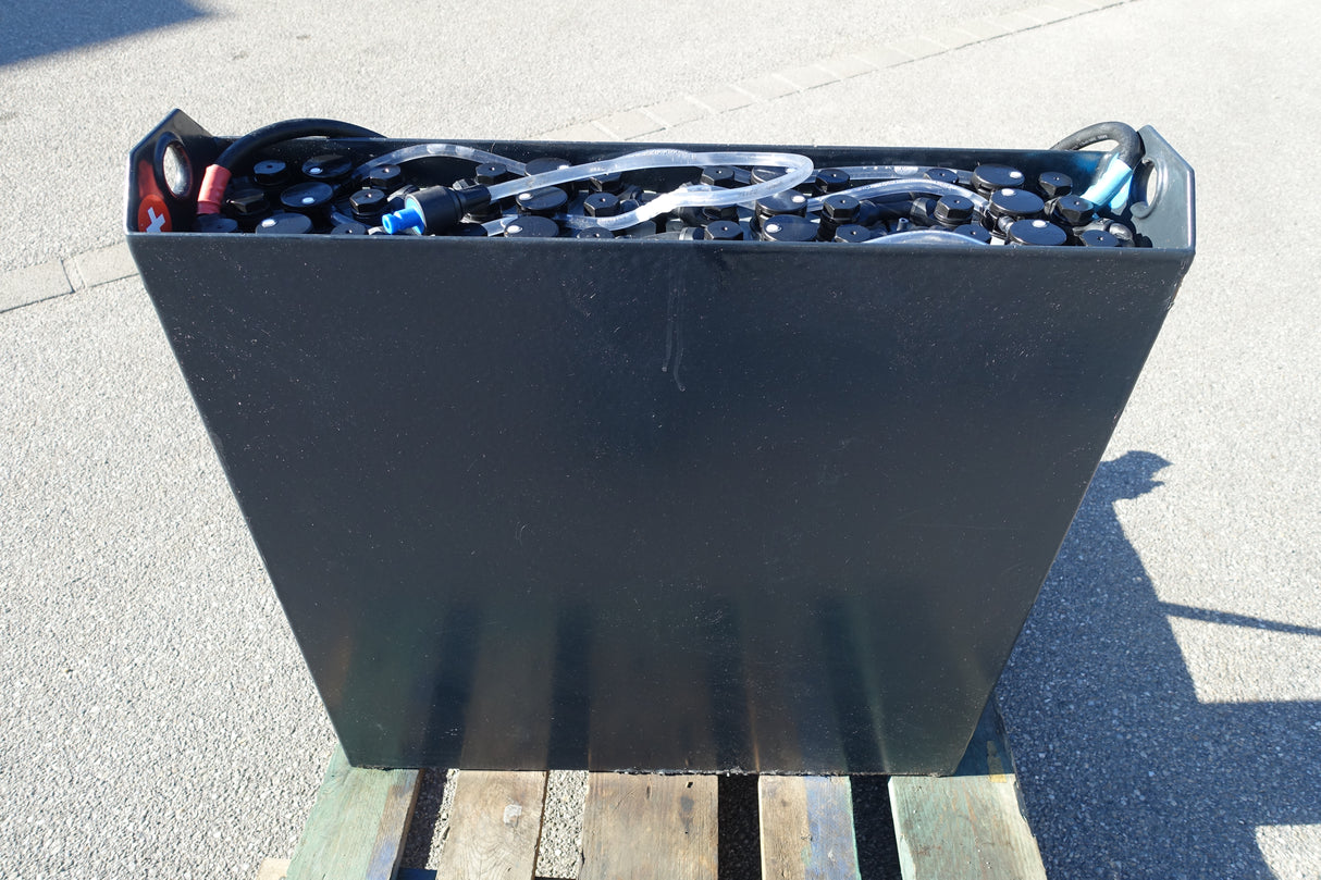 Staplerbatterie 24V 2PzS250