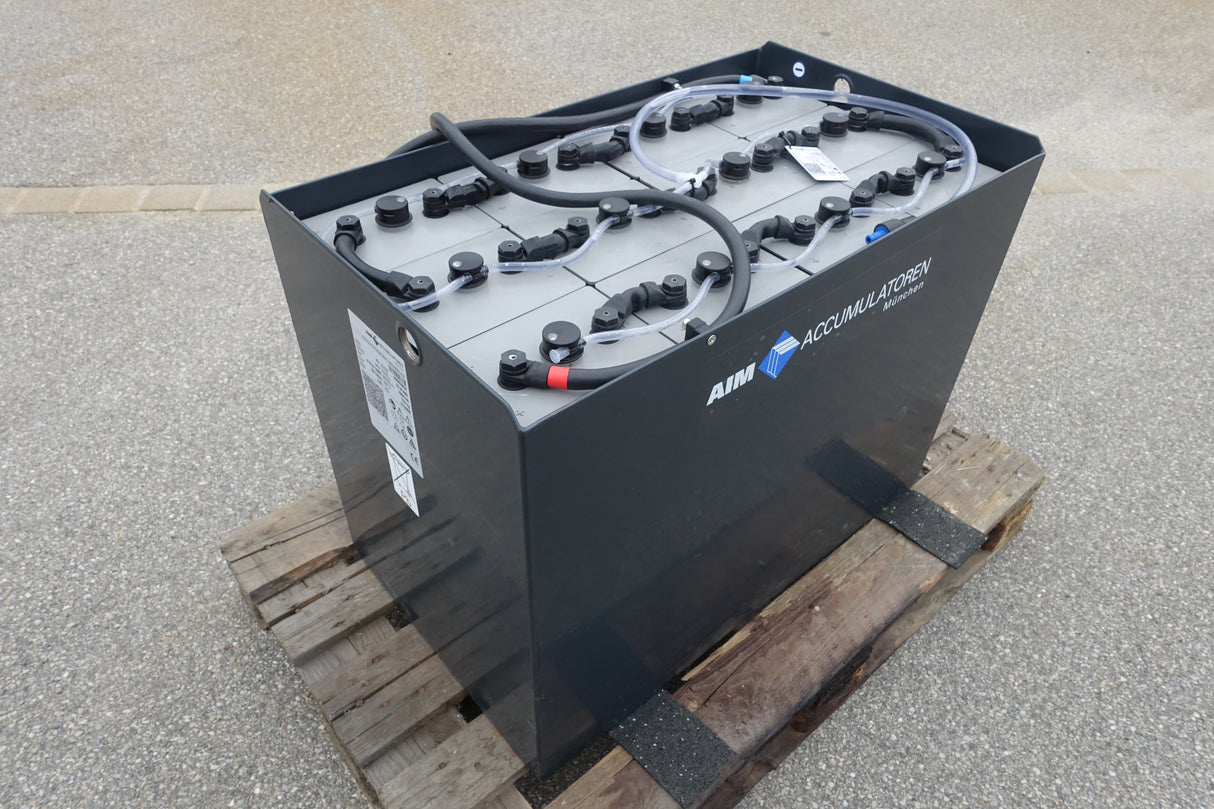 Forklift battery 24V 8PzS1000