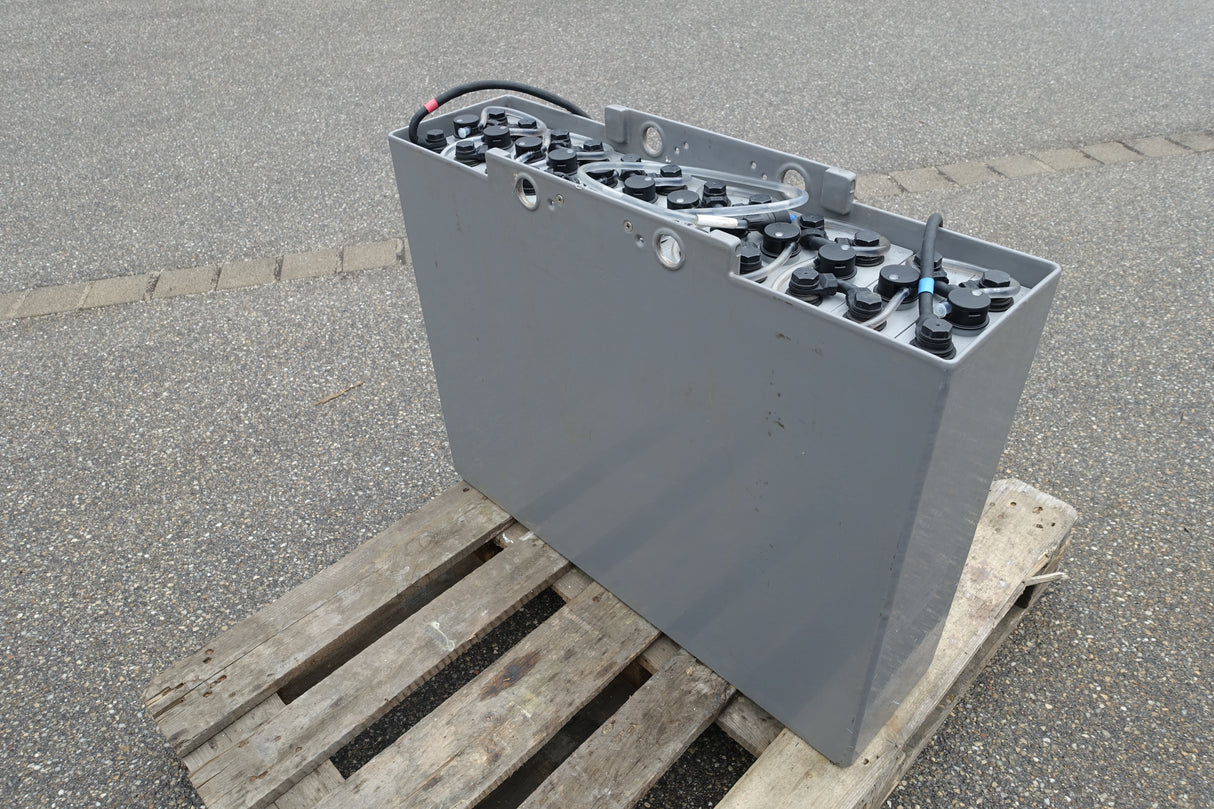Forklift battery 24V 3PzS375