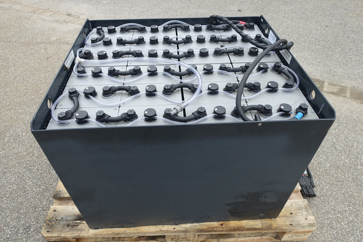 Staplerbatterie 48V 6PzS750