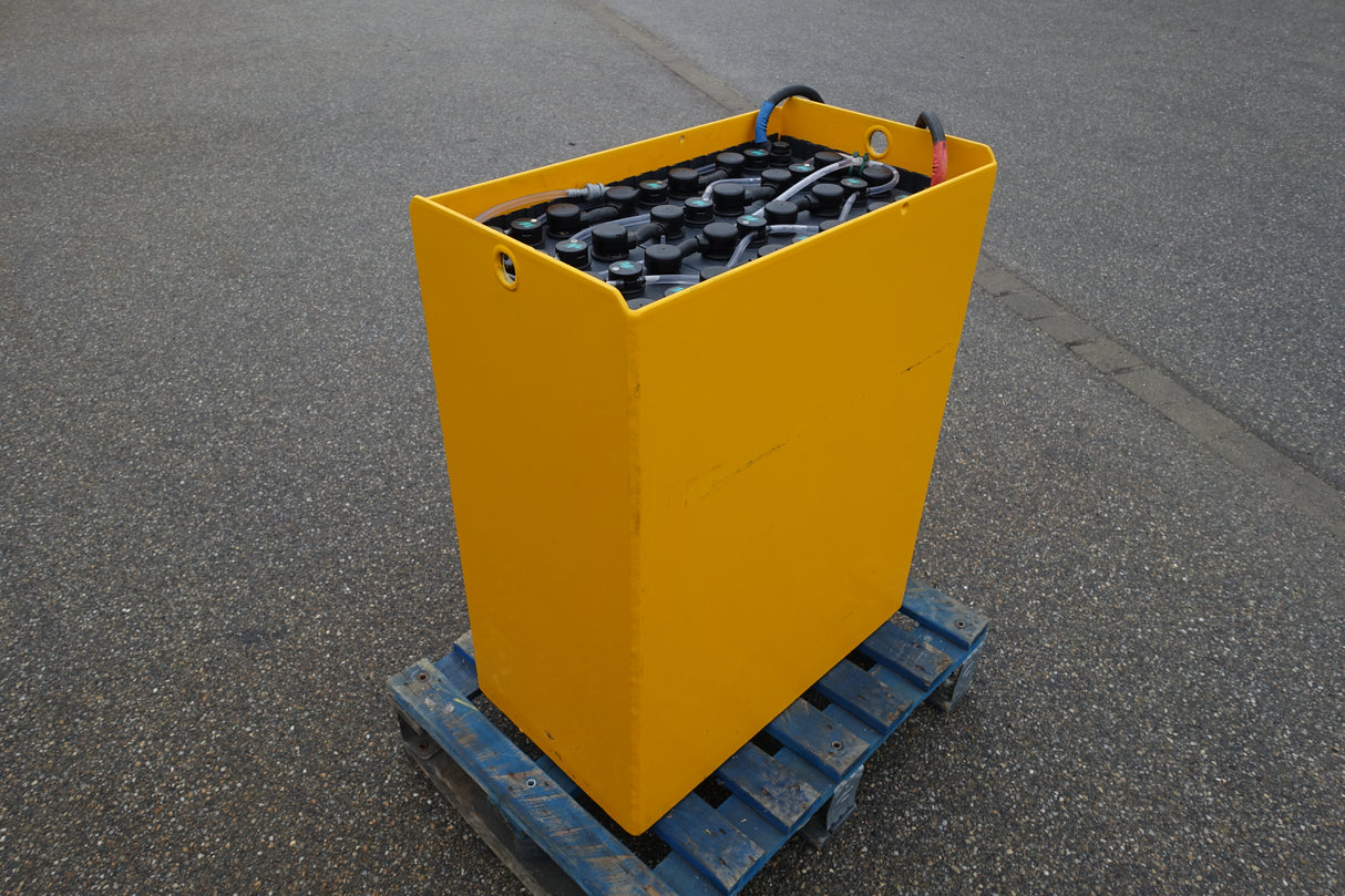 Forklift battery 24V 4PzS560