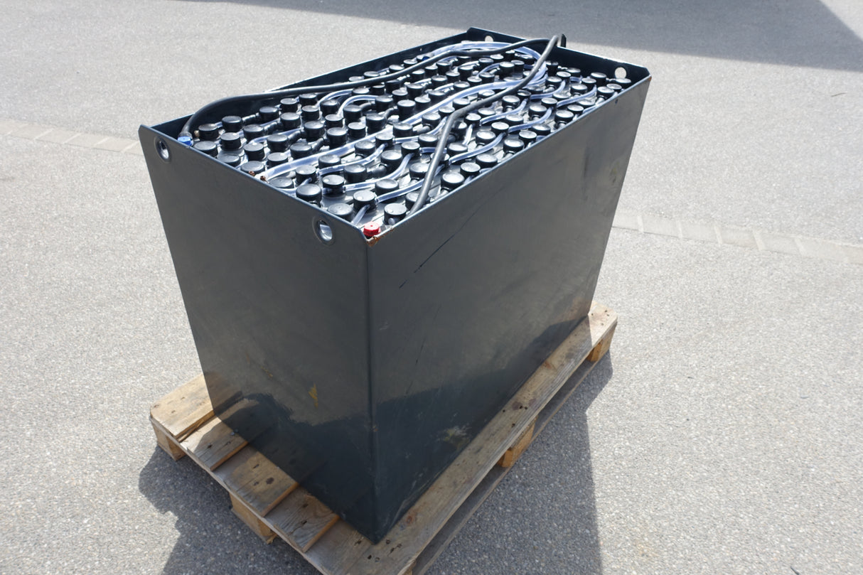 Forklift battery 80V 3PzS465