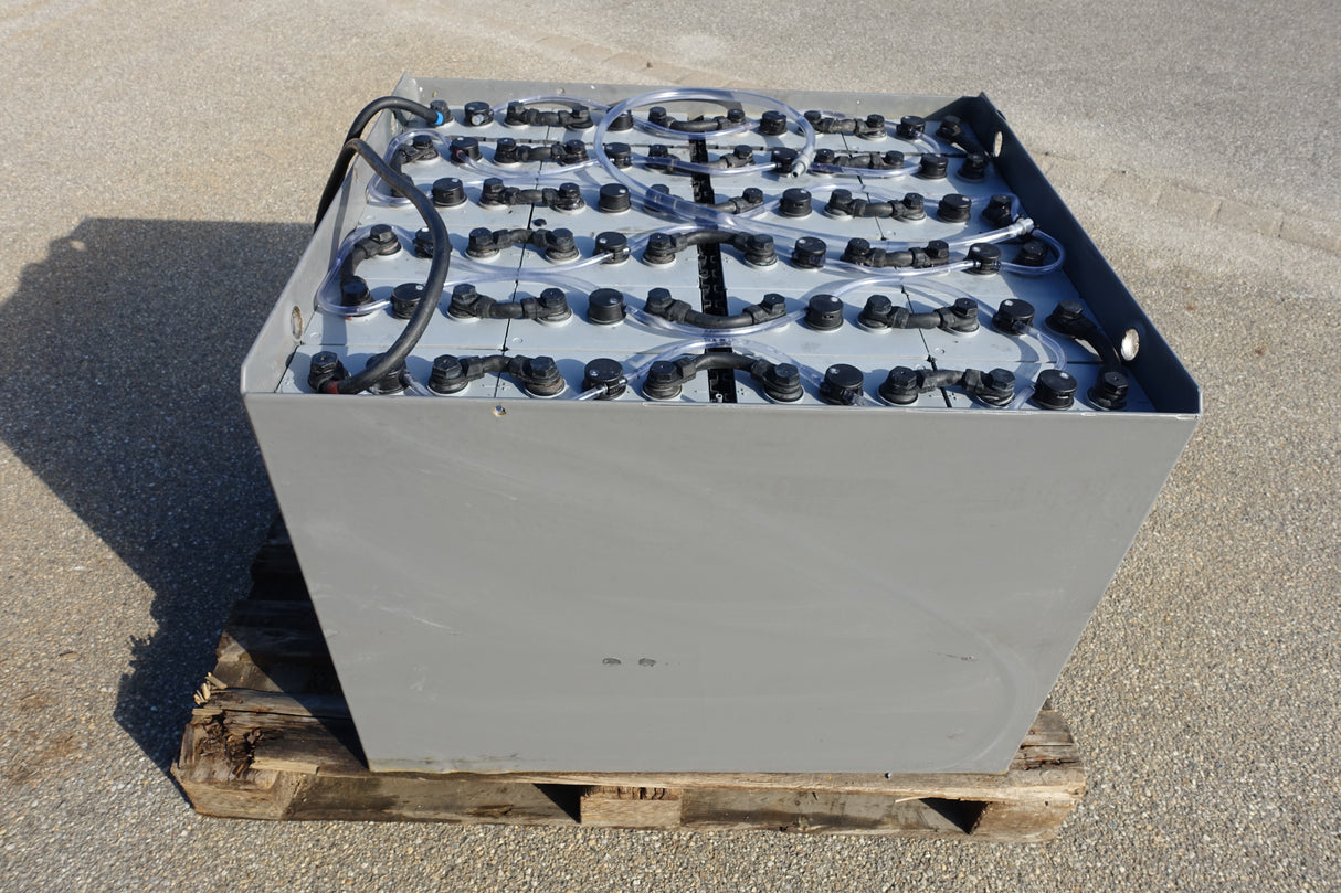 Staplerbatterie 48V 6PzS750