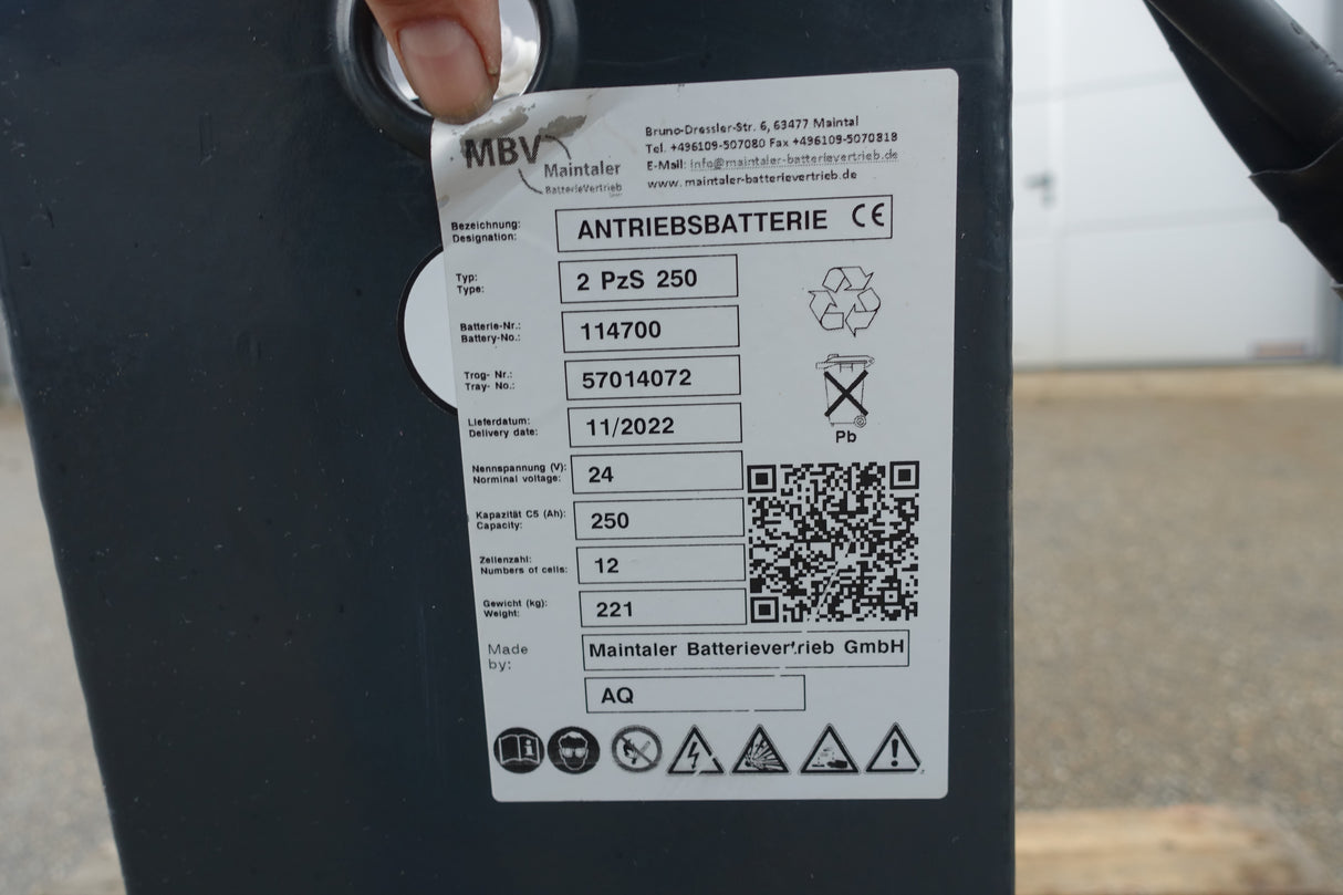 Forklift battery 24V 2PzS250