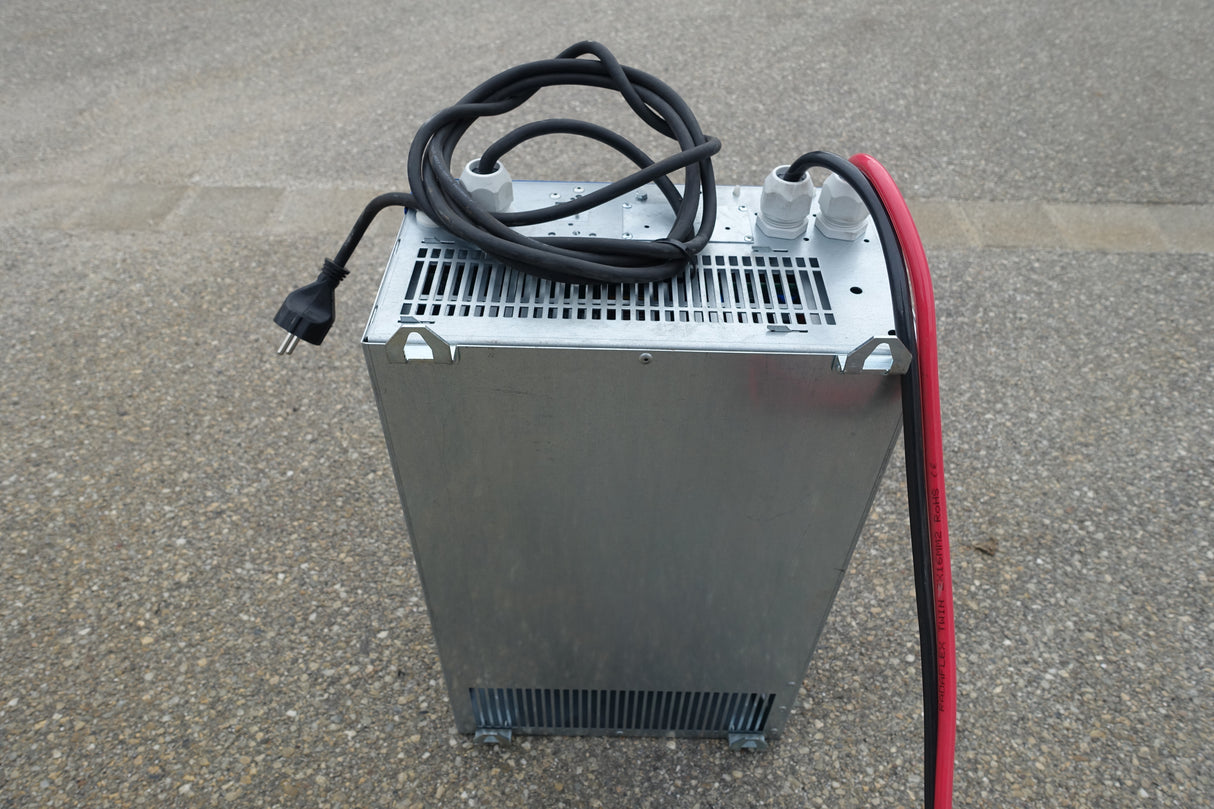 24V 60A Alltrac Plus charger