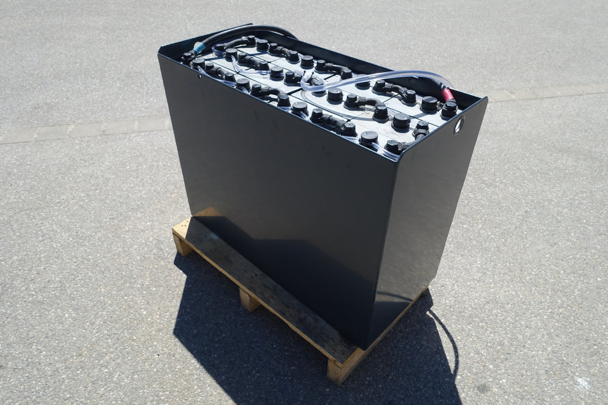 Forklift battery 24V 6PzS750