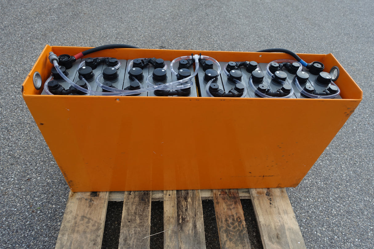 Forklift battery 24V 3PzS240