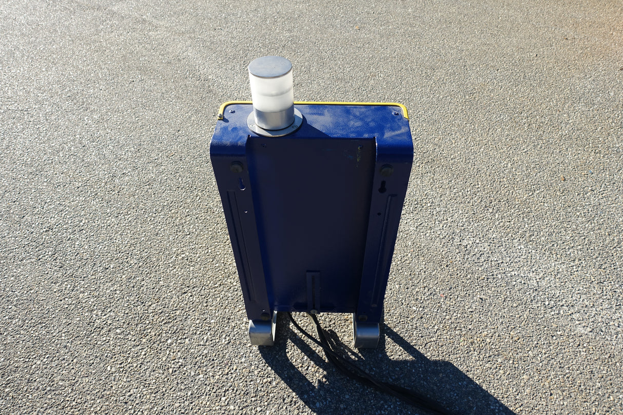 24V 60A Tricom HF Ladegerät B25