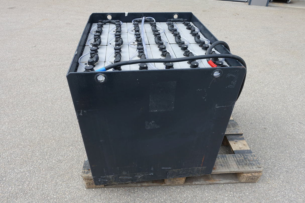 Staplerbatterie 48V 6PzS930