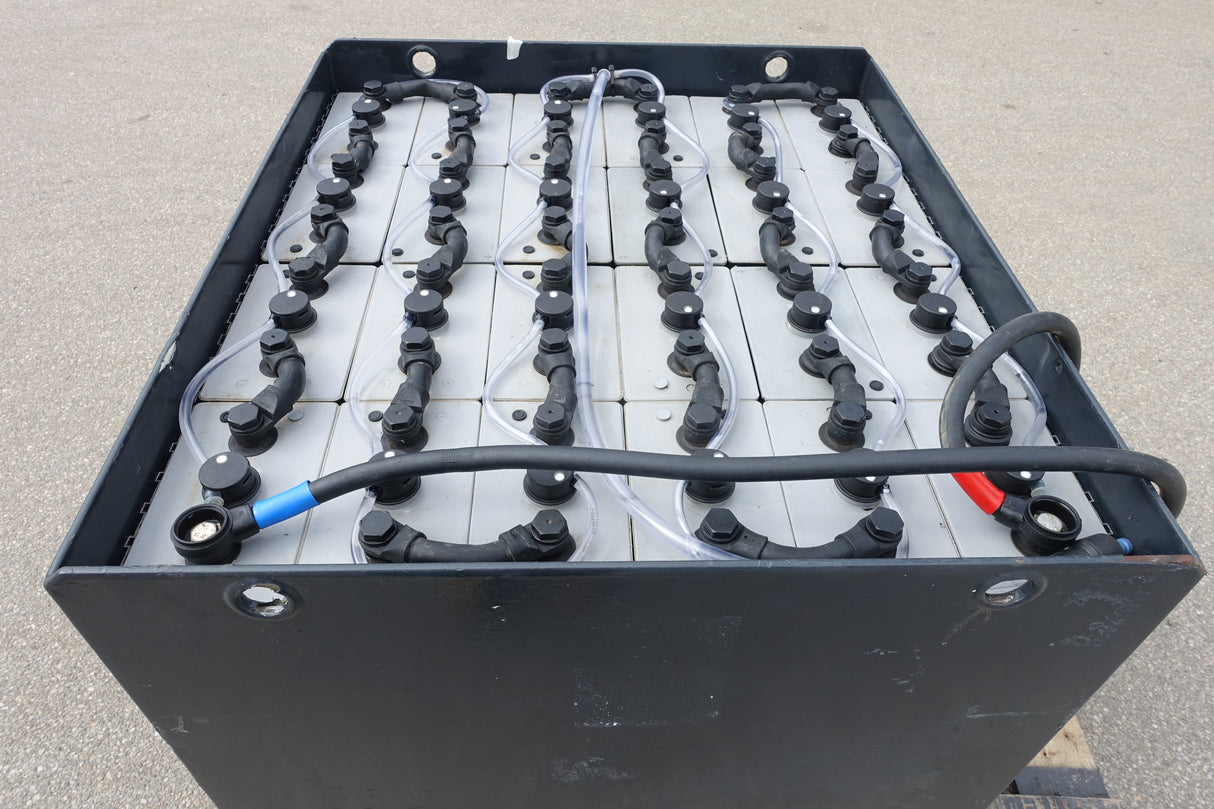 Staplerbatterie 48V 6PzS930