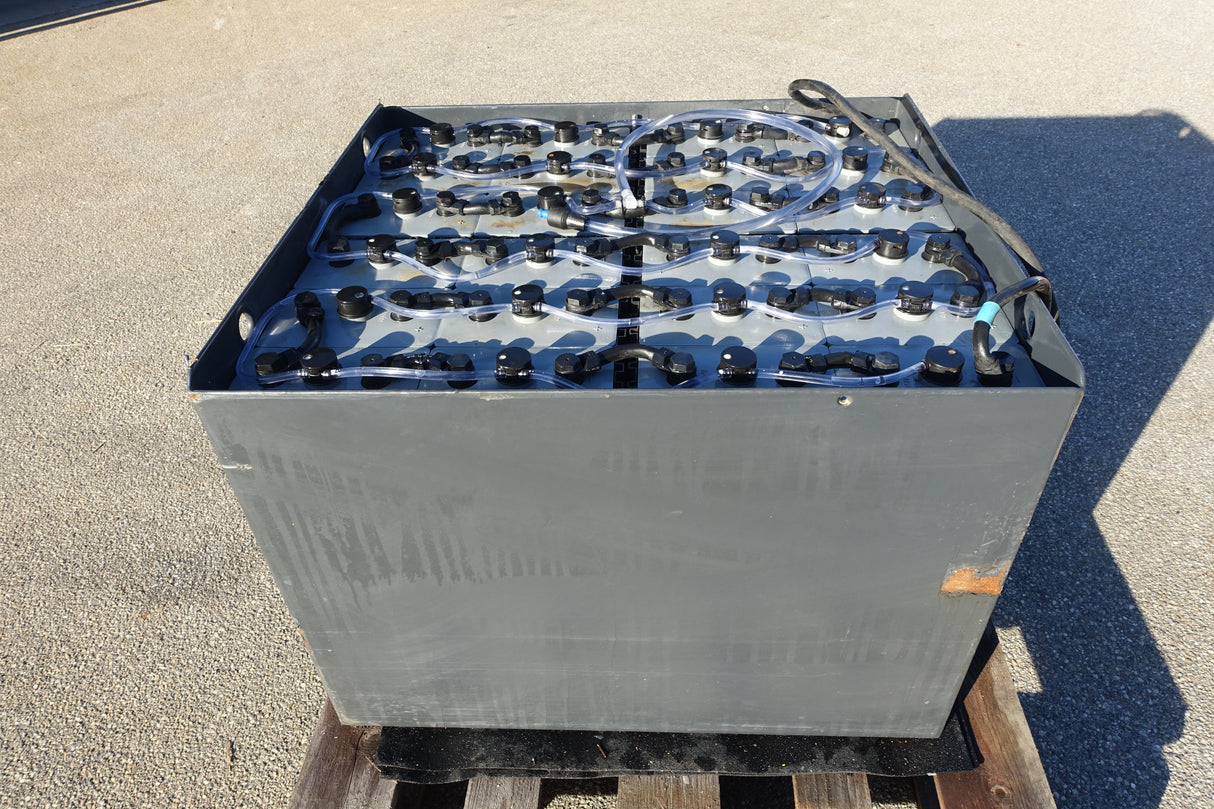 Staplerbatterie 48V 6PzS750