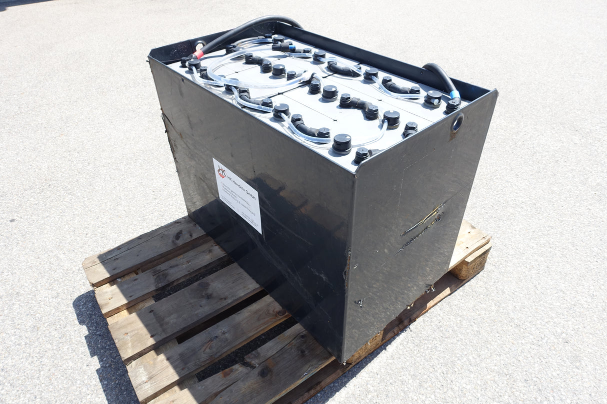 Forklift battery 24V 8PzS1000