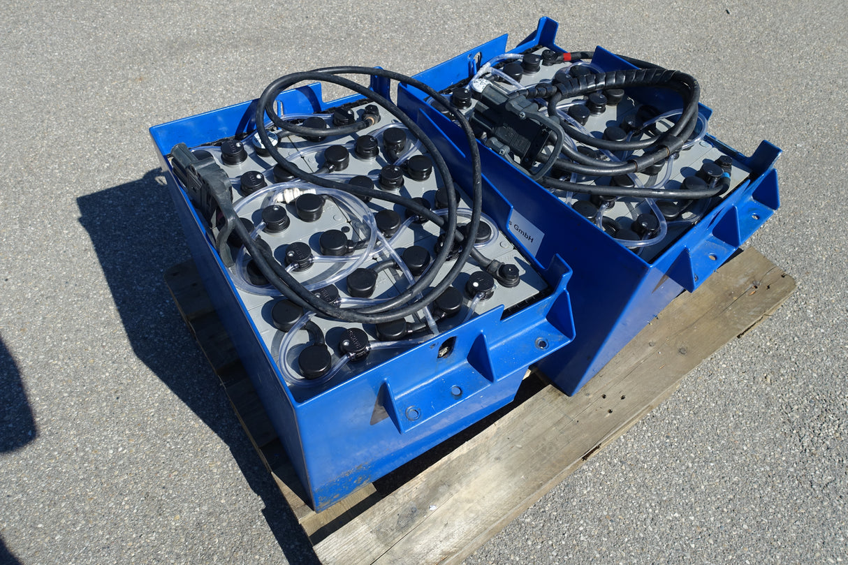 Battery 24V 4PzS240