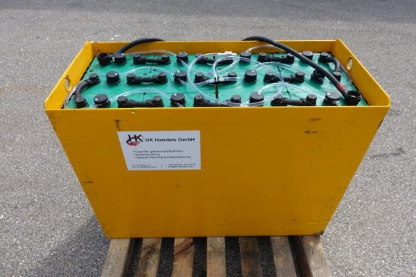 Staplerbatterie 24v 6PzS750 gebraucht Akkumulator BJ 2021 geprüft und getestet 86% Restkapazität Aquamatik Still Junghenrich Linde Toyota